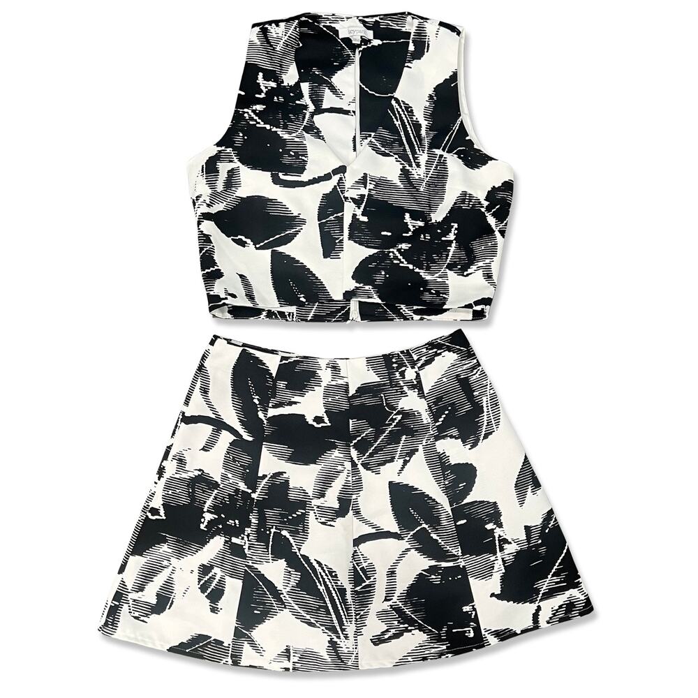 Lucy Paris Black White Flowers Floral Brocade Crop Top Mini Skirt Set size M